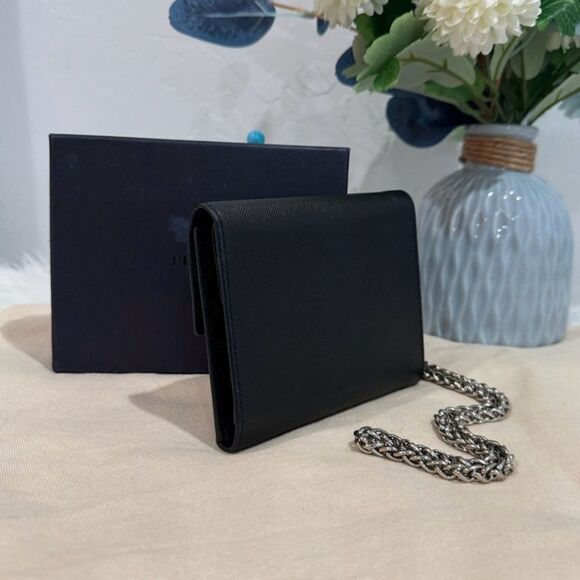 NEW PRADA Saffiano Leather Trifold Wallet - Picture 5 of 16